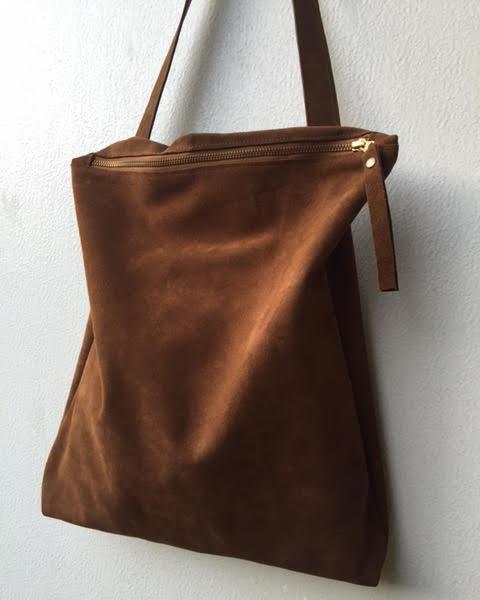 Zipper suede brown tote bag